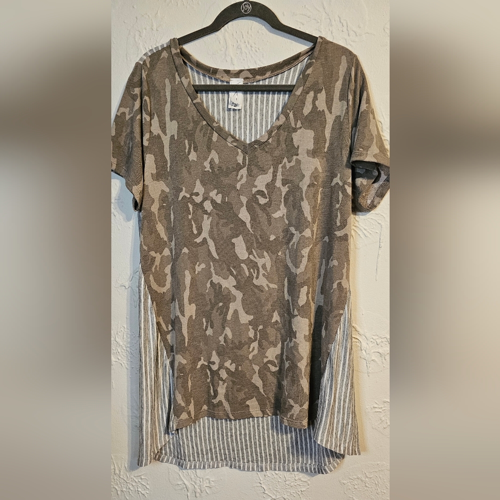 Sewn Together Striped Camo Women's Top XL